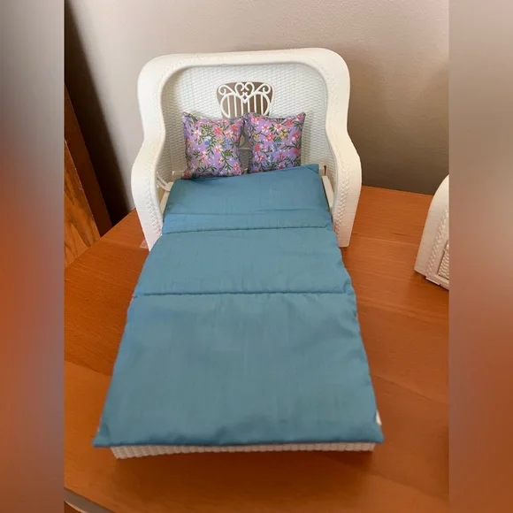 80s Barbie faux wicker furniture - Picture 6 of 13